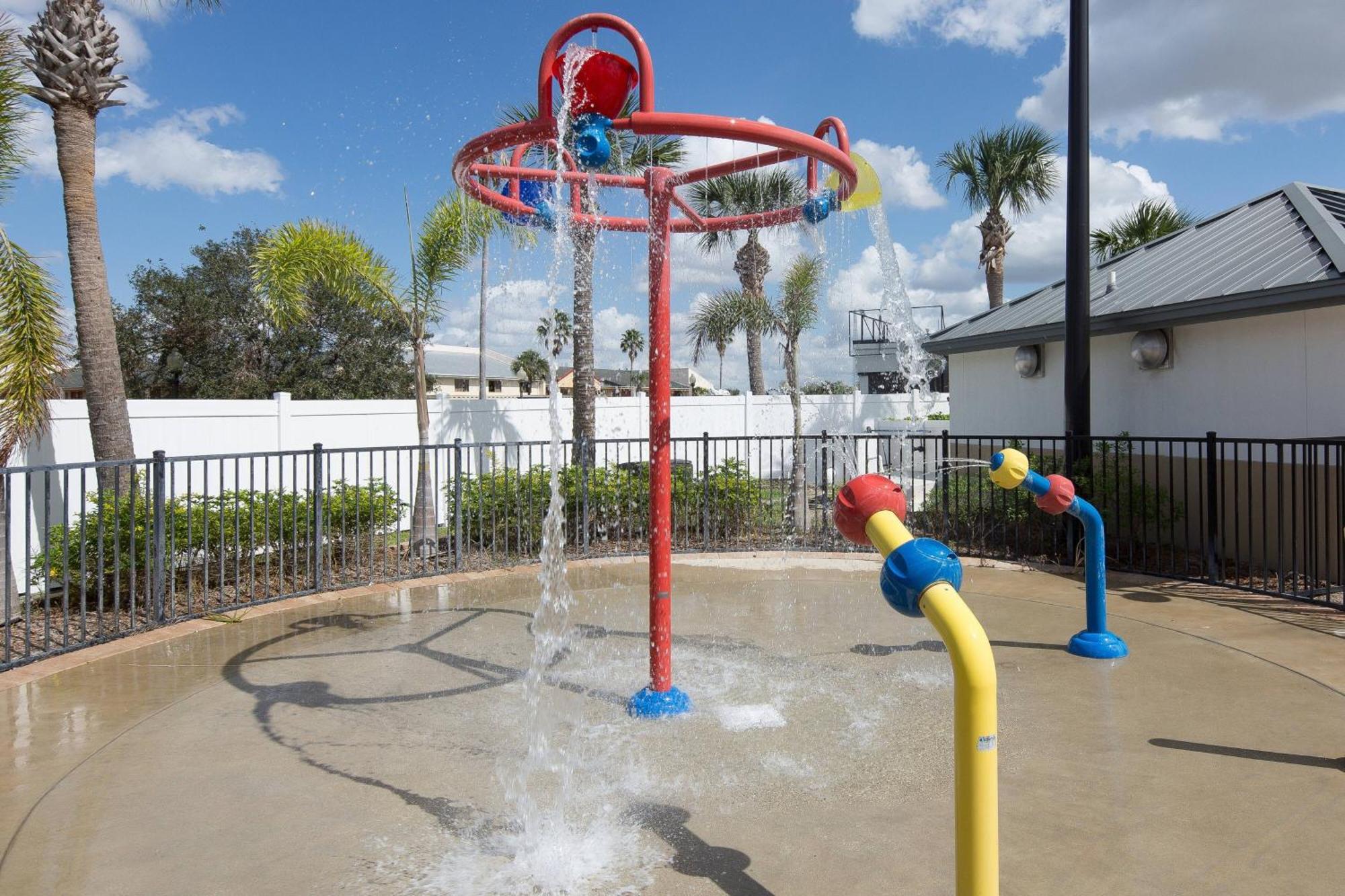 Four Points By Sheraton Orlando International Drive Екстериор снимка